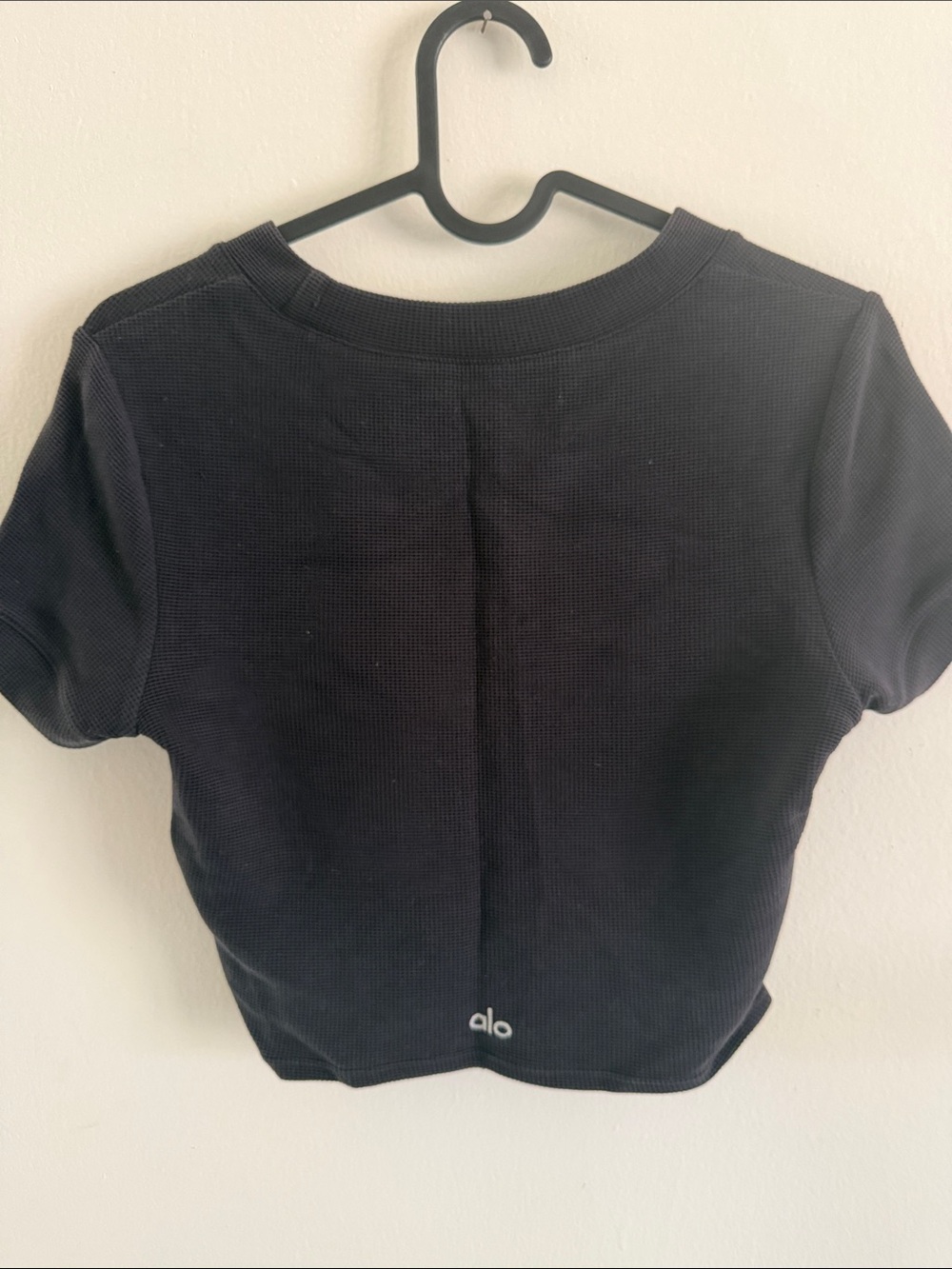 ALO Yoga Black Ribbed Crewneck Crop Top
